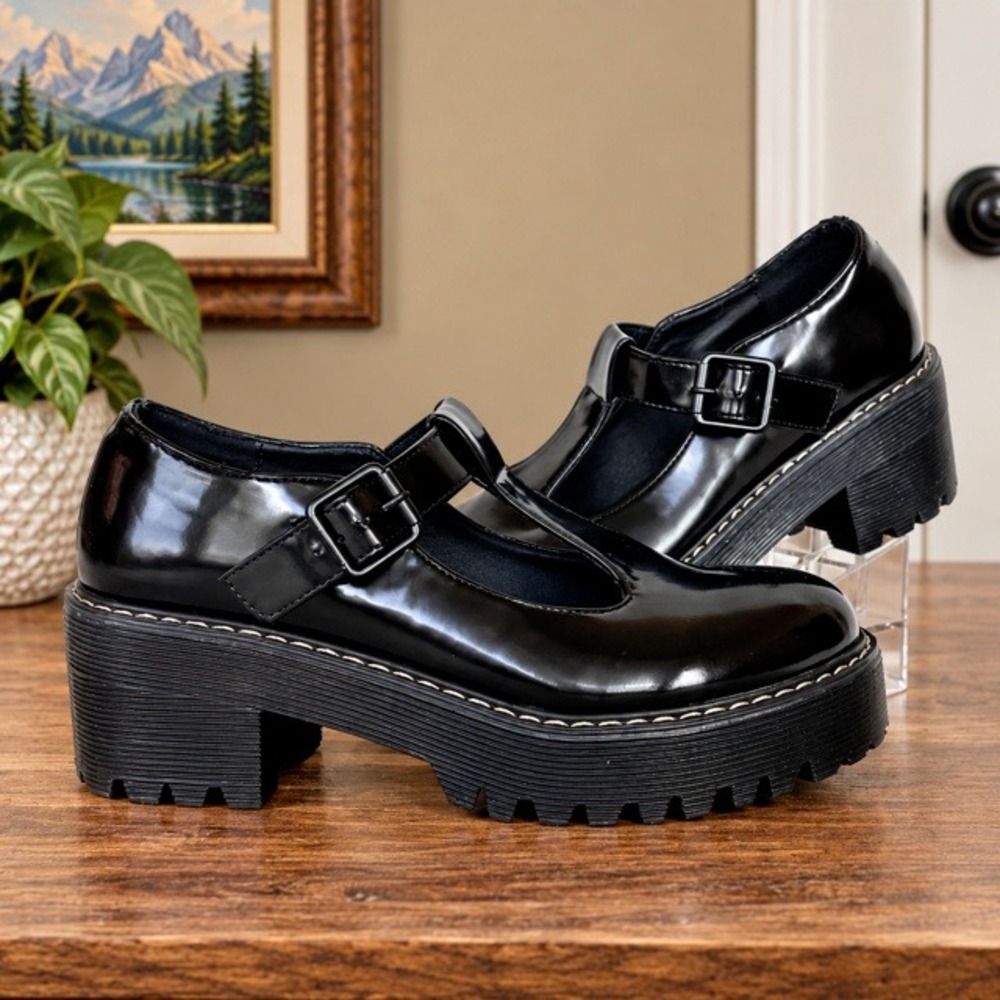 Madden Girl Hollyy Black Patent Mary Jane Platform Shoes 8.5 Y2K Style